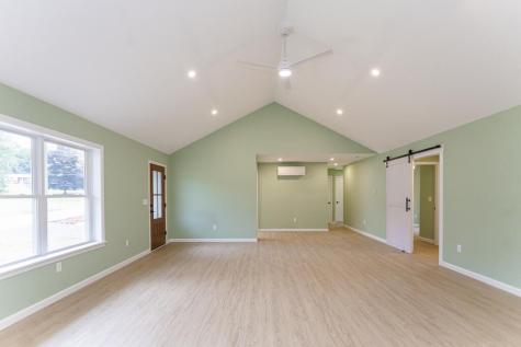 137 Lake Avenue Farmington ME 04938