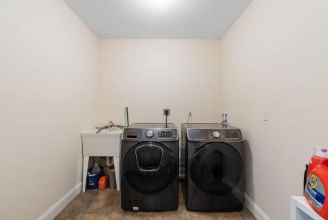 17 Basket Lane Portland ME 04103