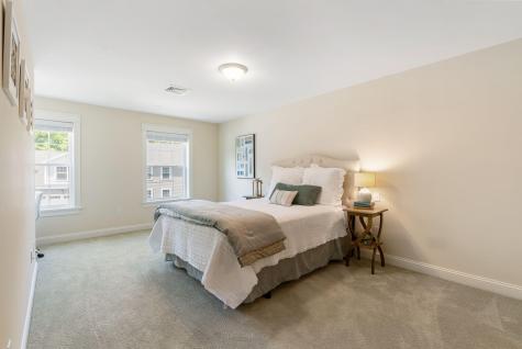 17 Basket Lane Portland ME 04103