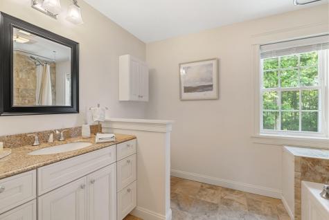 17 Basket Lane Portland ME 04103
