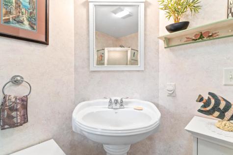 824 Duck Pond Road Westbrook ME 04092