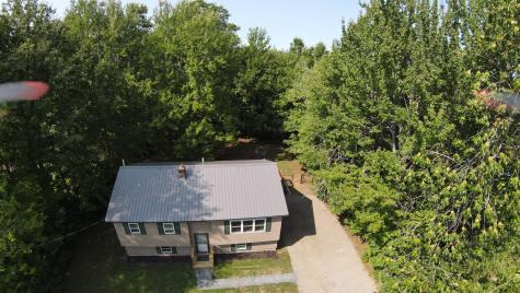 32 Pine Street Newport ME 04953