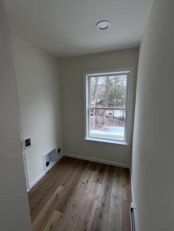 60 Edge Hill Road Limerick ME 04048