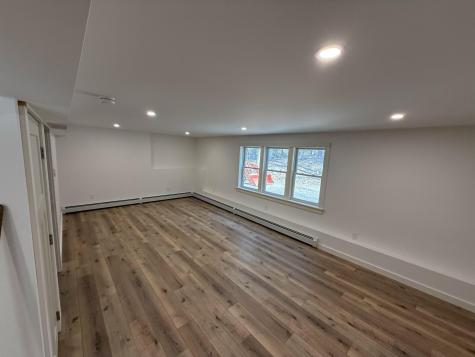 60 Edge Hill Road Limerick ME 04048