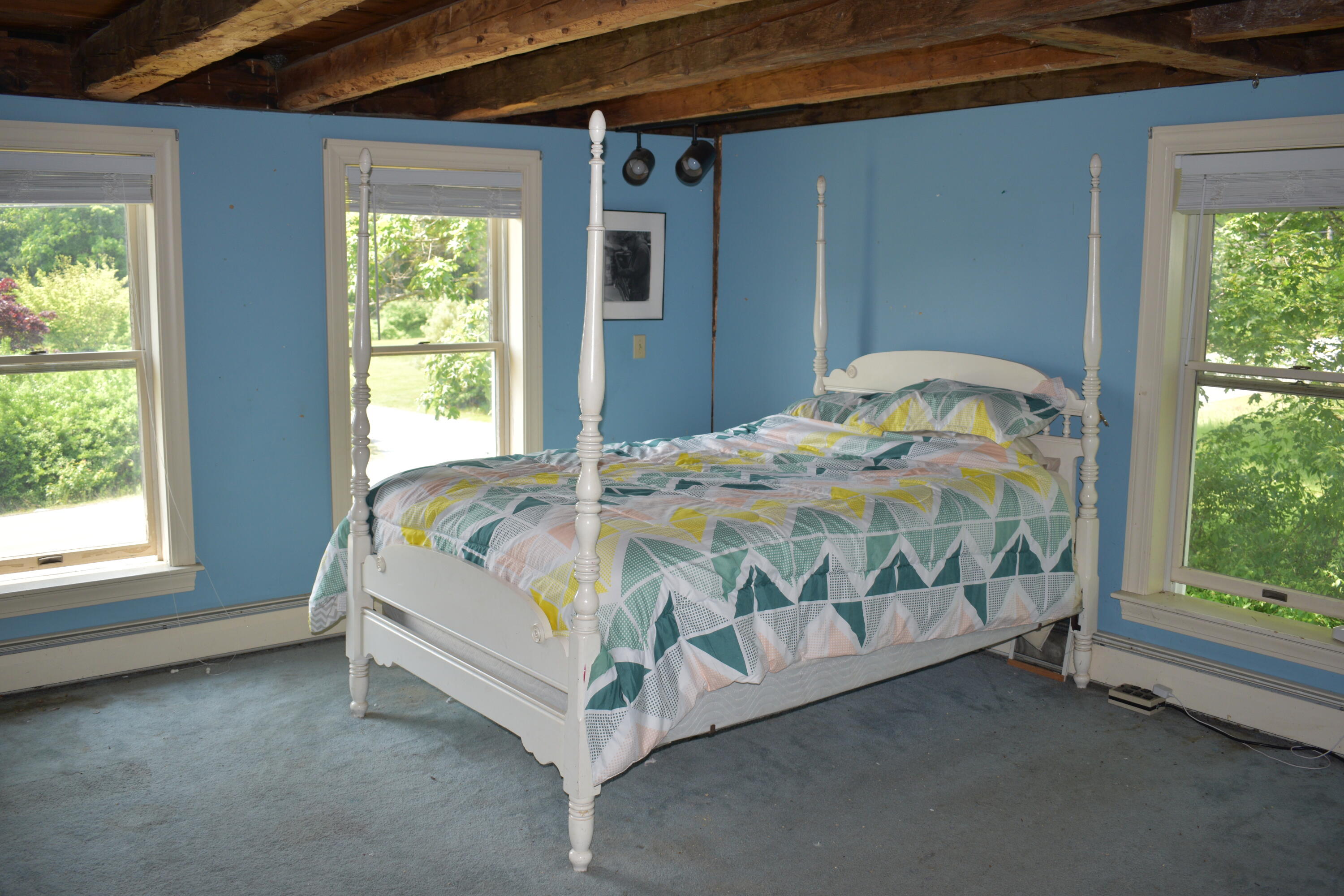 31 Gray Road North Yarmouth ME 04097