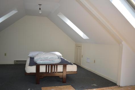 31 Gray Road North Yarmouth ME 04097