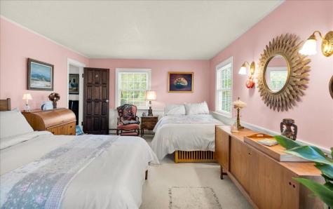 18 Bridges Point Lane Brooklin ME 04616