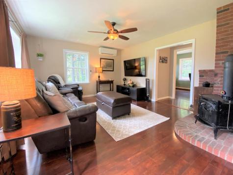 528 Danville Corner Road Auburn ME 04210
