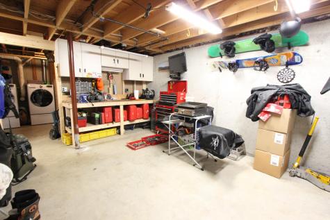 528 Danville Corner Road Auburn ME 04210