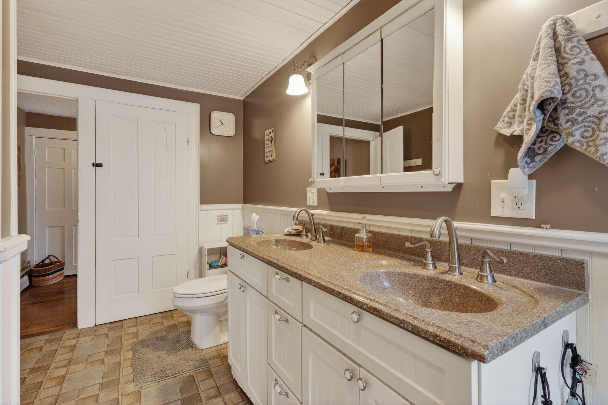 428 Main Street Sanford ME 04083