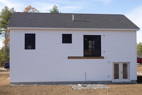 9 Hunters Haven Standish ME 04084