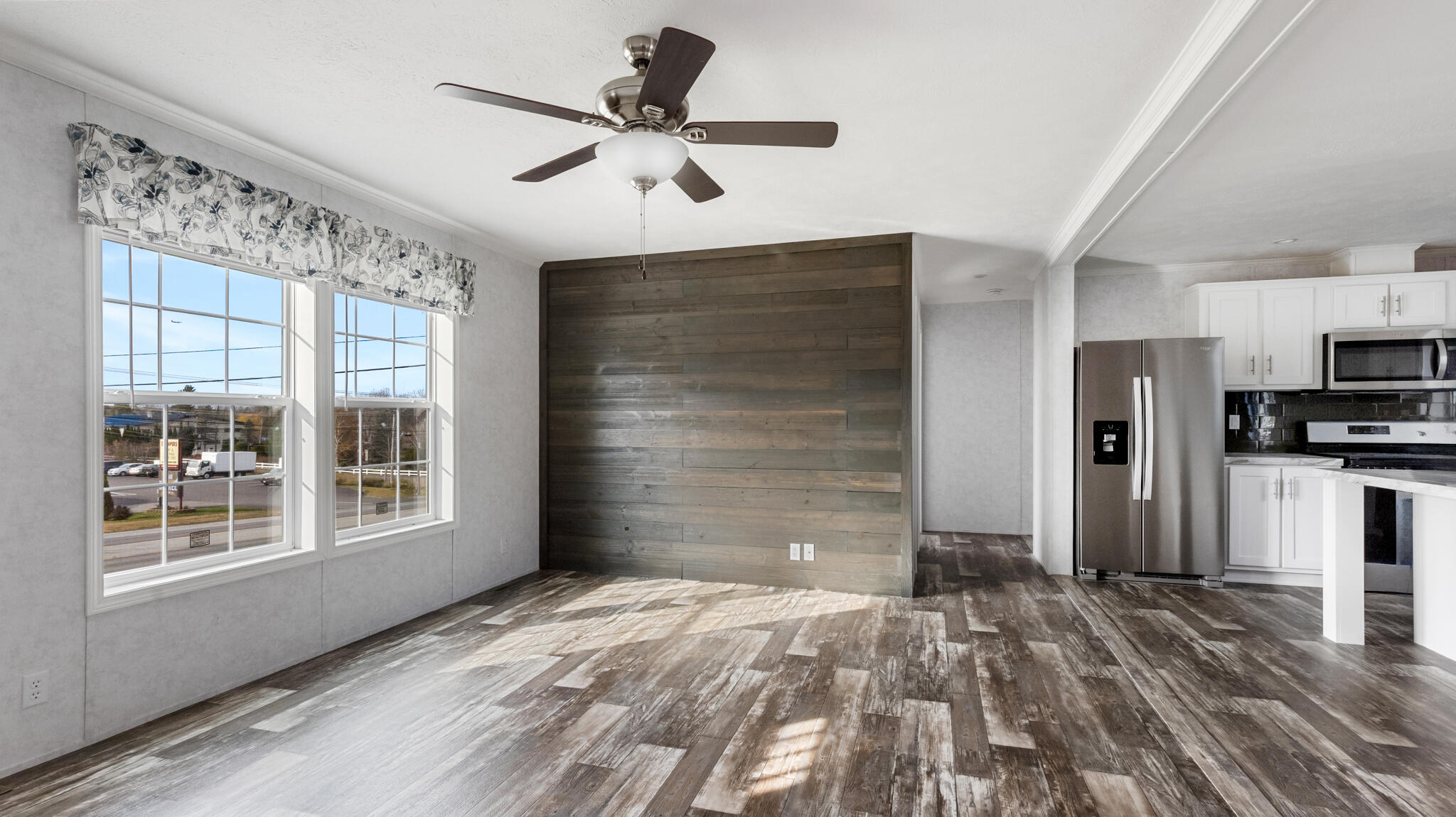 30 Main Road Holden ME 04429