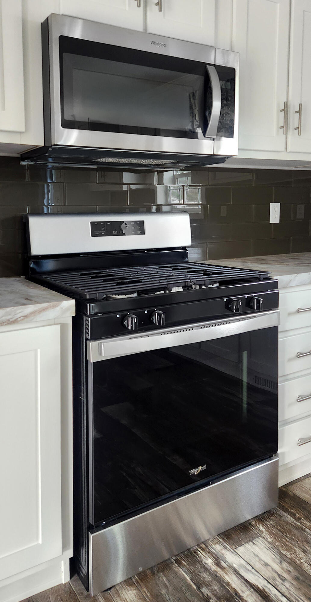 30 Main Road Holden ME 04429