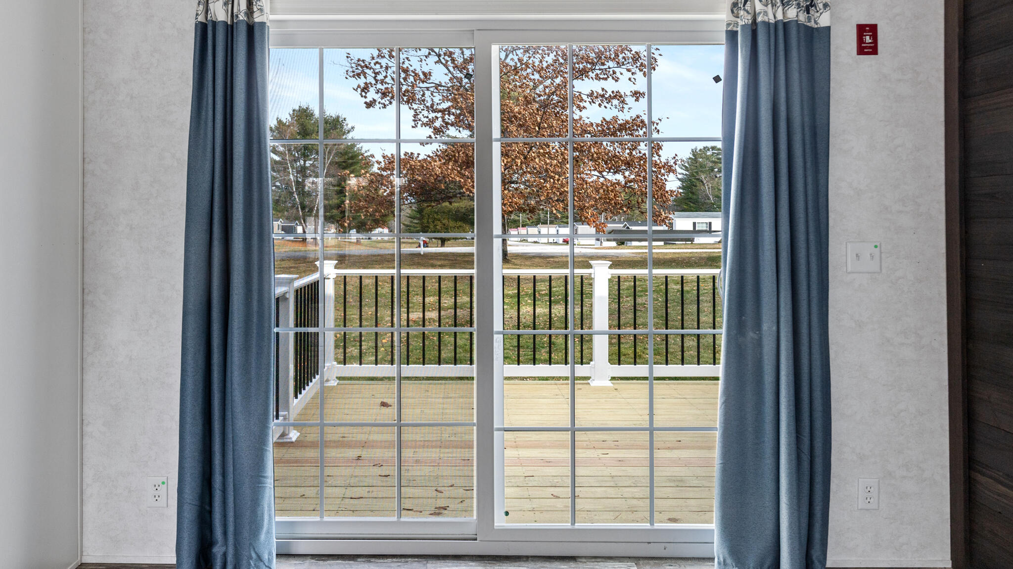 30 Main Road Holden ME 04429