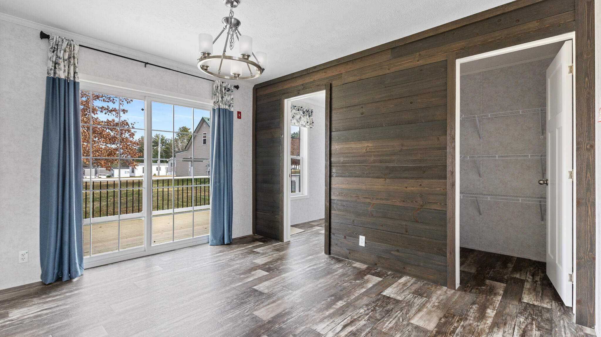 30 Main Road Holden ME 04429