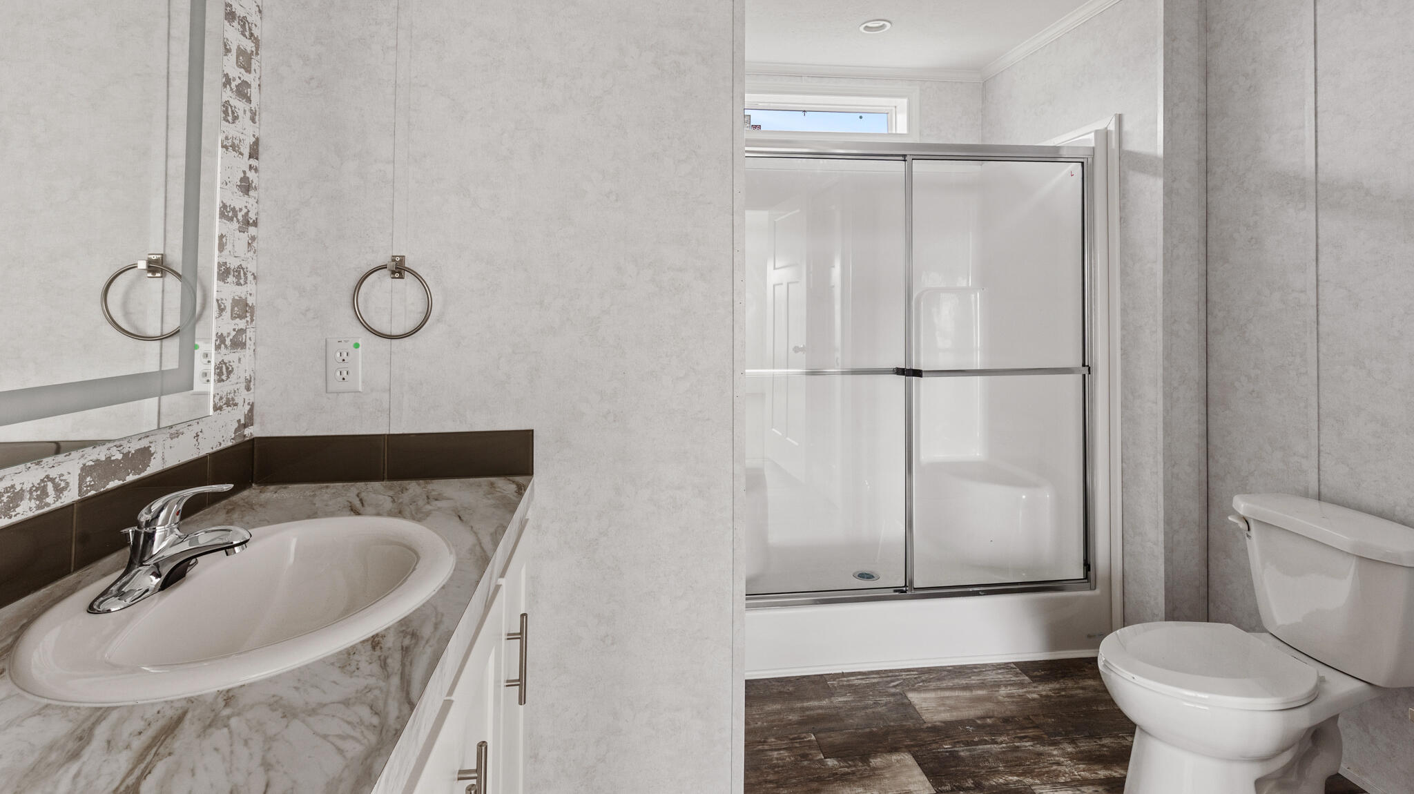 30 Main Road Holden ME 04429