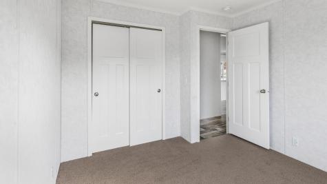 30 Main Road Holden ME 04429