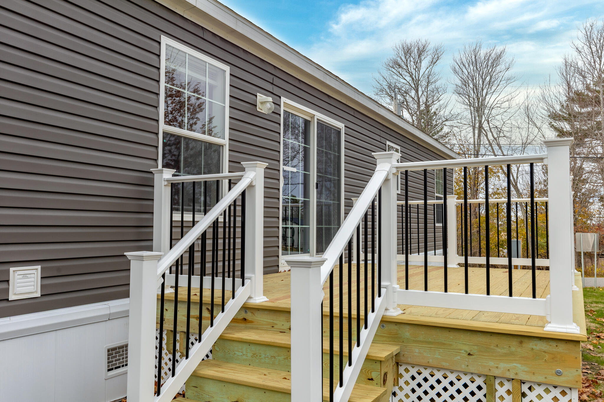 30 Main Road Holden ME 04429