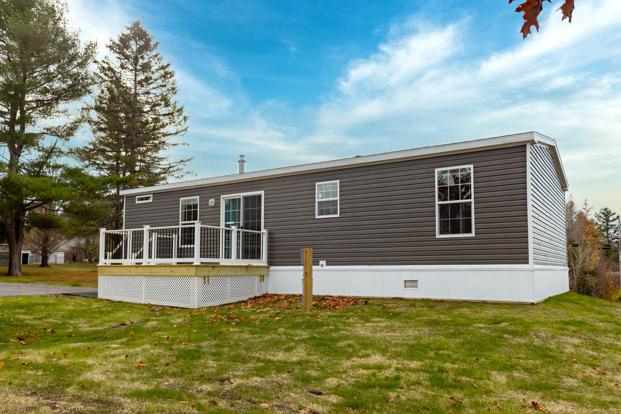 30 Main Road Holden ME 04429