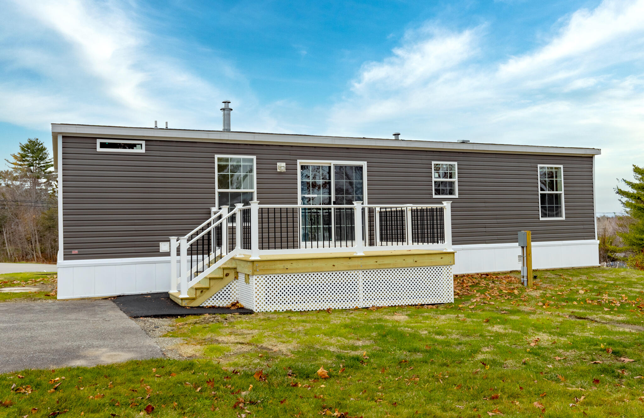 30 Main Road Holden ME 04429