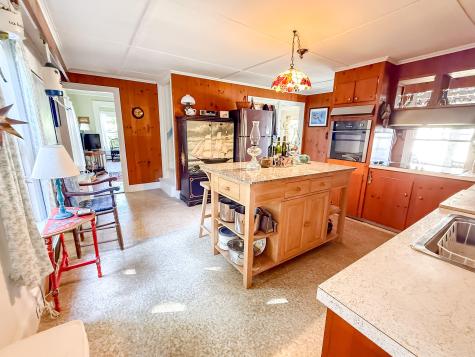 7 Leos Lane, Vinalhaven ME Real Estate Listing | MLS# 1632401