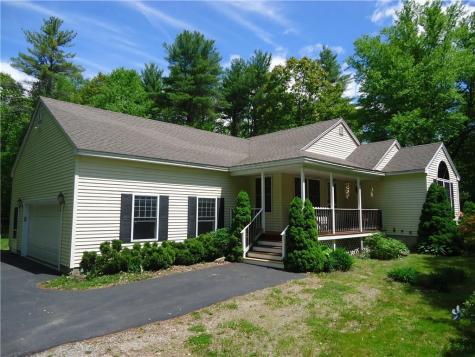219 North Village Road Wells ME 04090