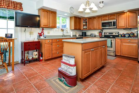 44 Mountain View Road Mexico ME 04224