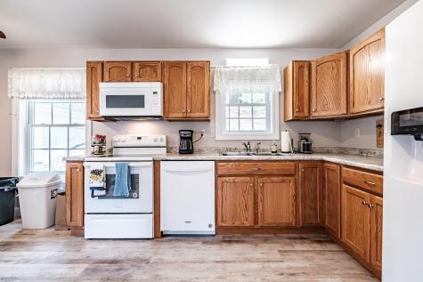 3 Pine Ridge Road Paris ME 04281