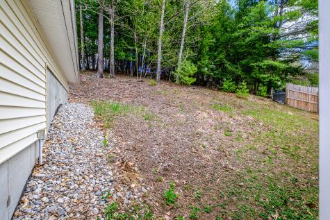 3 Pine Ridge Road Paris ME 04281
