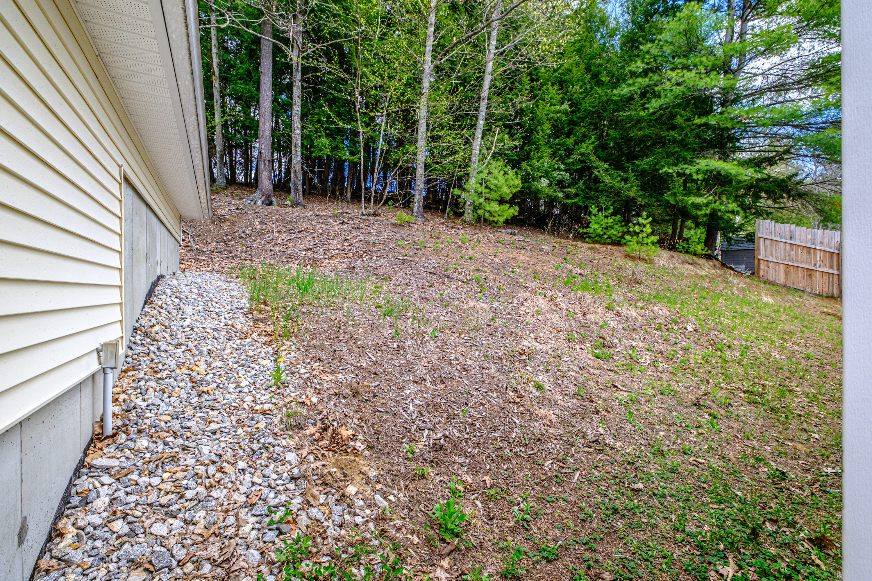 3 Pine Ridge Road Paris ME 04281