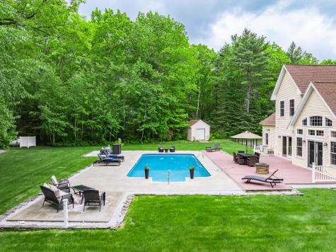 67 Joans Hill Road Bangor ME 04401