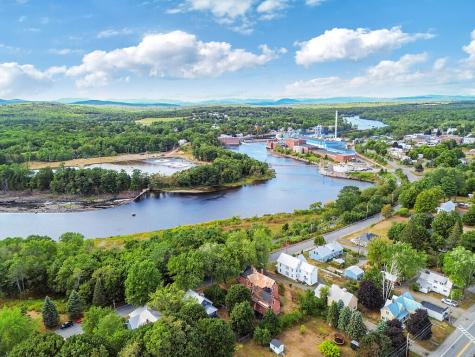 76 Pine Street Madison ME 04950