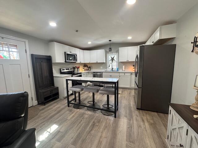 171 River Road Richmond ME 04357