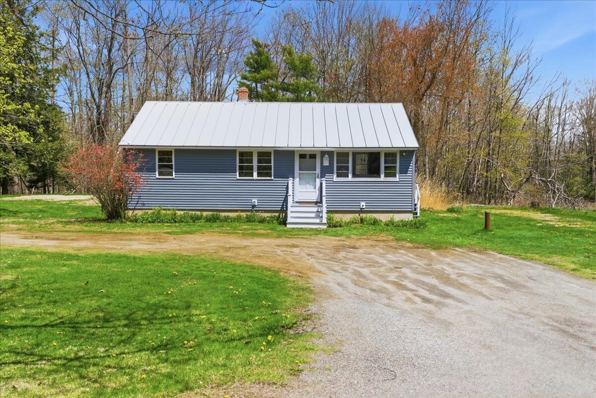 848 Whitefield Road Pittston ME 04345