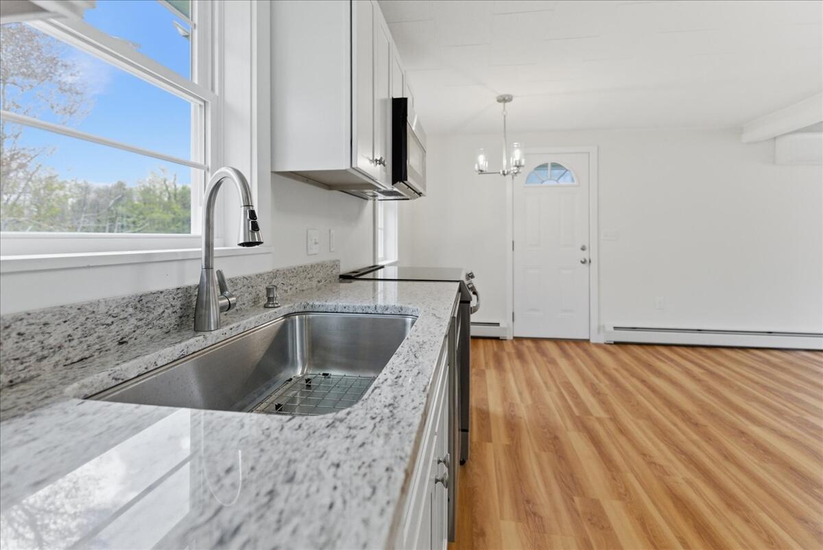 848 Whitefield Road Pittston ME 04345