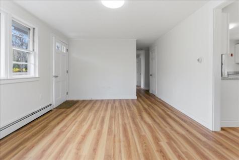 848 Whitefield Road Pittston ME 04345