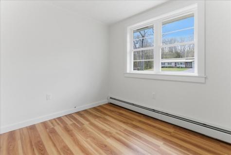 848 Whitefield Road Pittston ME 04345