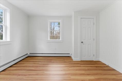 848 Whitefield Road Pittston ME 04345