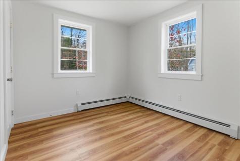 848 Whitefield Road Pittston ME 04345