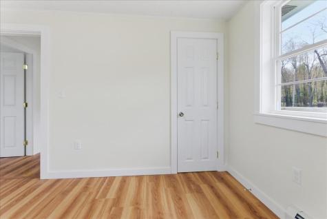 848 Whitefield Road Pittston ME 04345