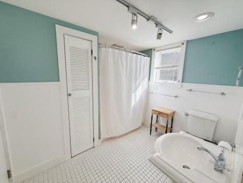 502 Newbury Neck Road Surry ME 04684