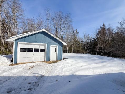 502 Newbury Neck Road Surry ME 04684