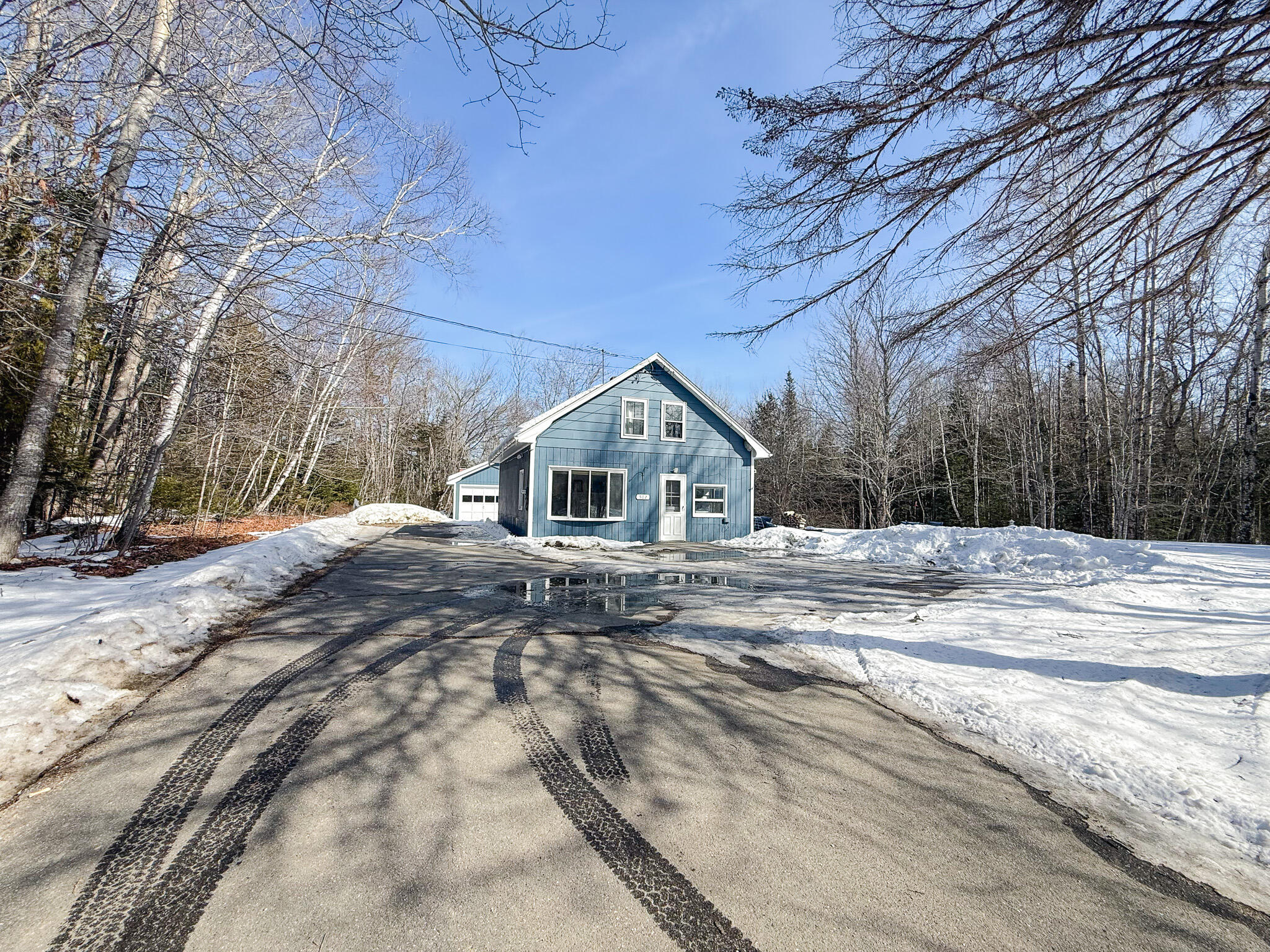 502 Newbury Neck Road Surry ME 04684