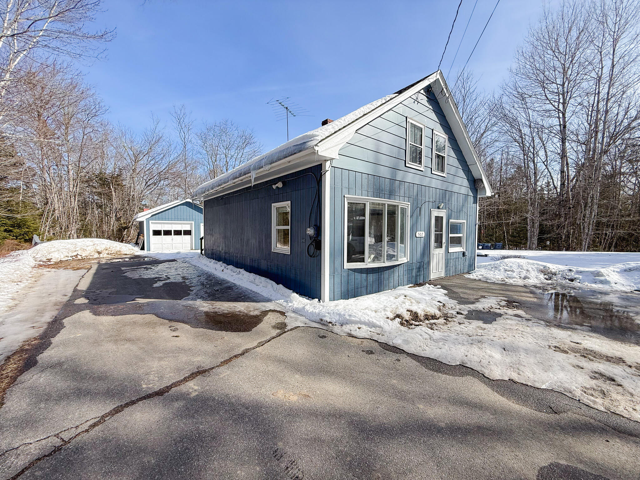 502 Newbury Neck Road Surry ME 04684