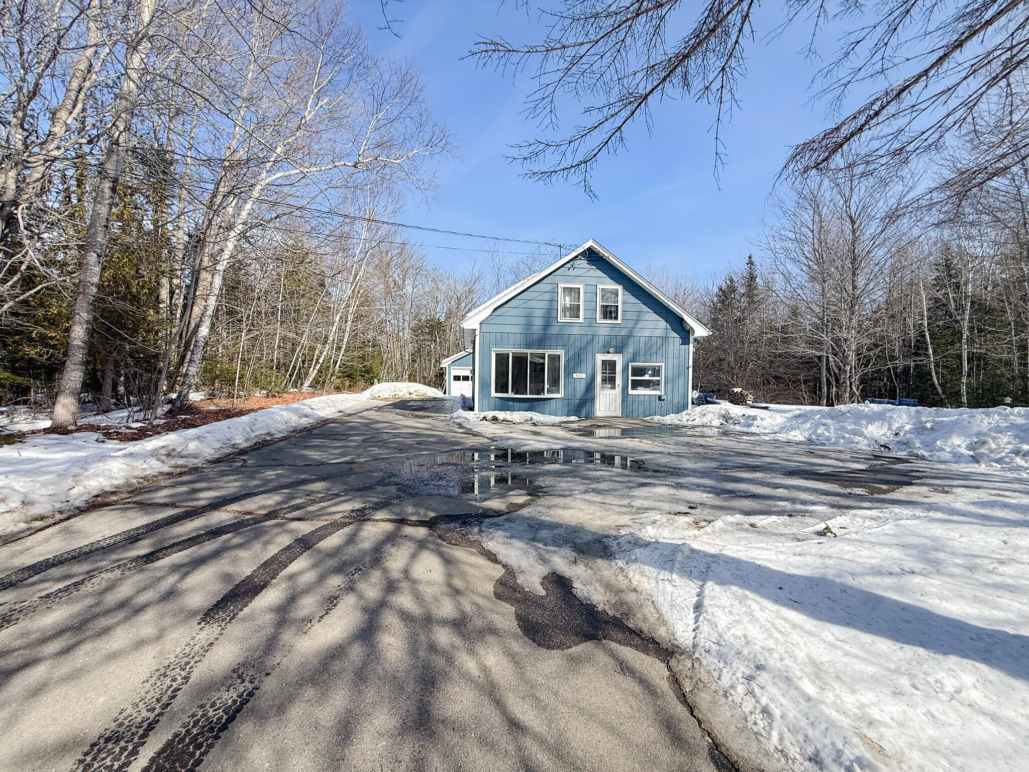 502 Newbury Neck Road Surry ME 04684