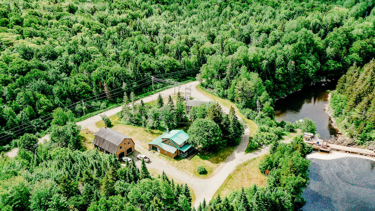 3 Power House Loop Stetsontown Twp ME 04970