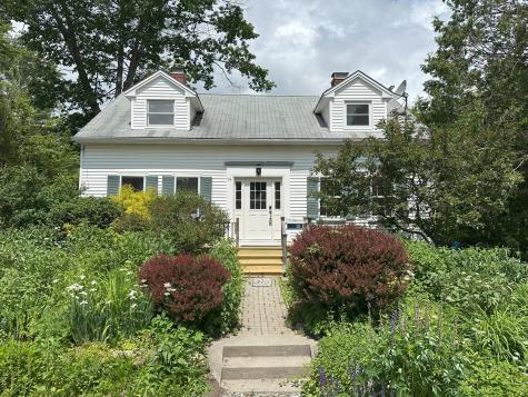14 Pond Street Orono ME 04473