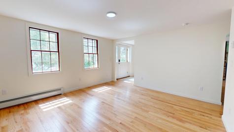 14 Pond Street Orono ME 04473