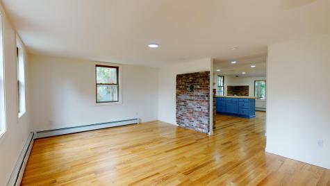 14 Pond Street Orono ME 04473