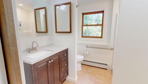 14 Pond Street Orono ME 04473